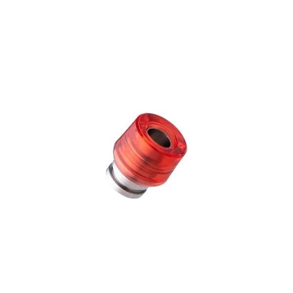 DotMod dotRDA X drip tip naústek v červené barvě s prohnutým designem a nerezovým O kroužkem na spodní části